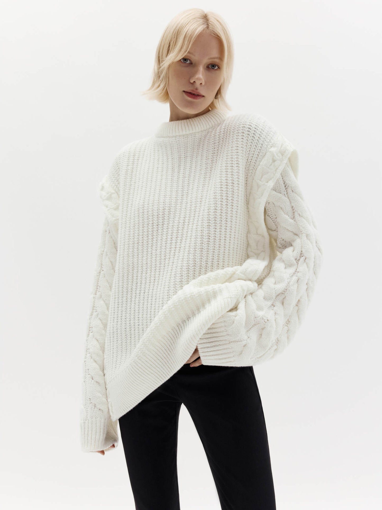 Kolos Braided Sweater