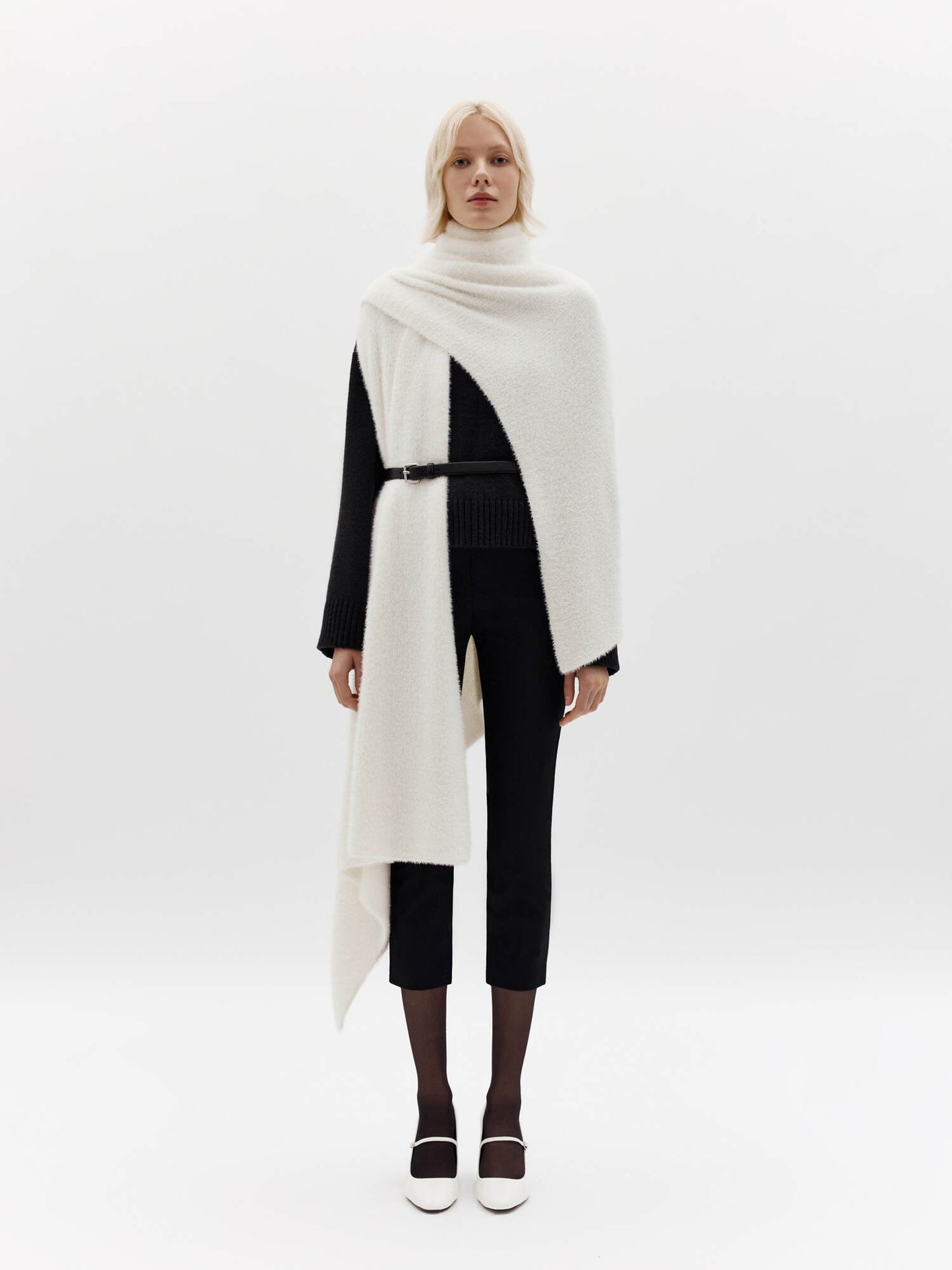 Aura Knit Convertible Shawl-Stole