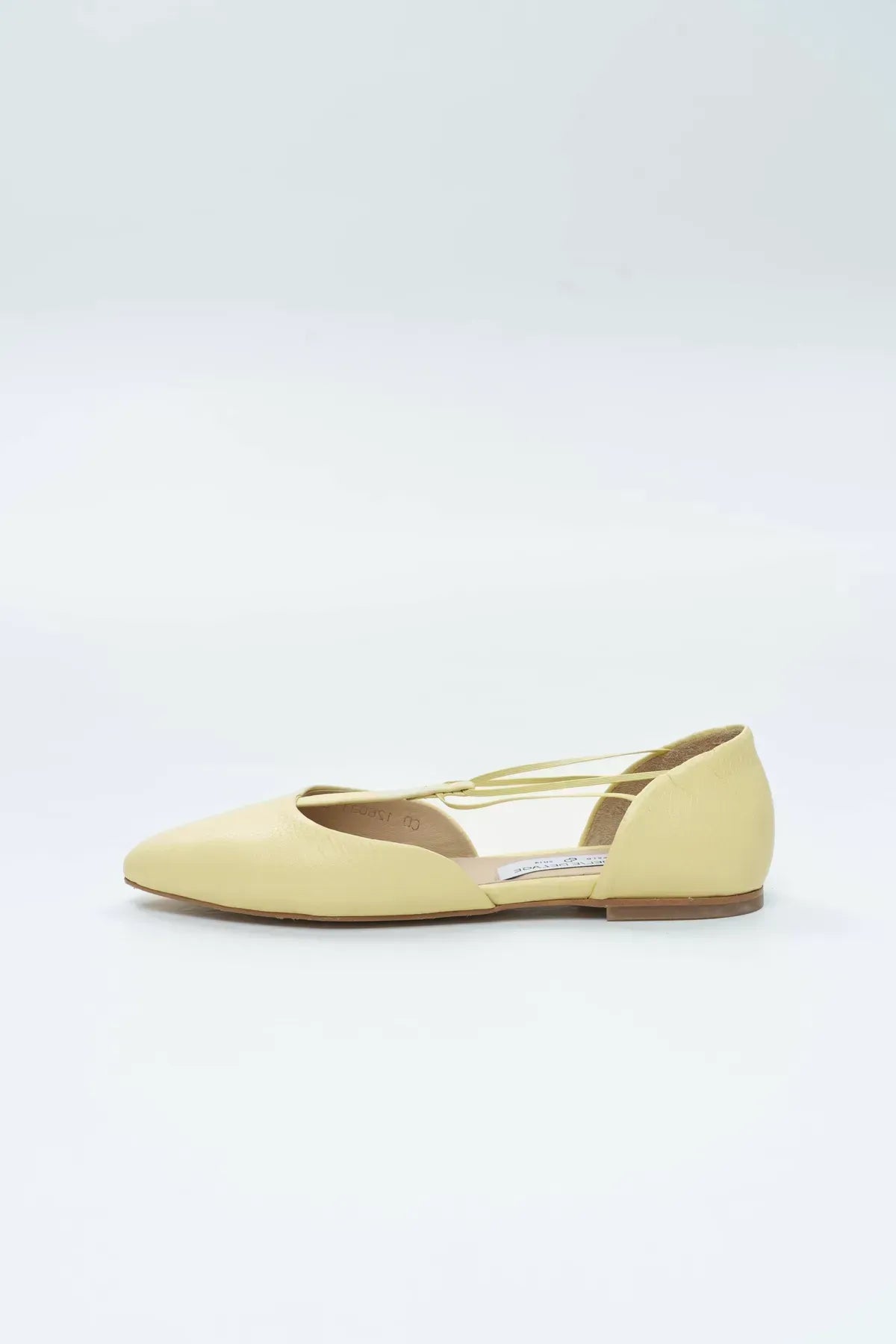 Leather Flat Ballet With Straps Bluzz Red