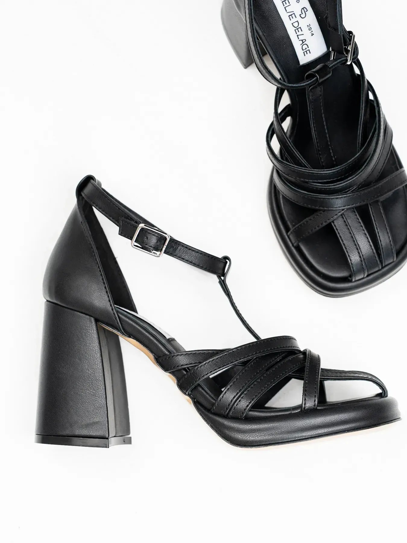 ARI Sandals
