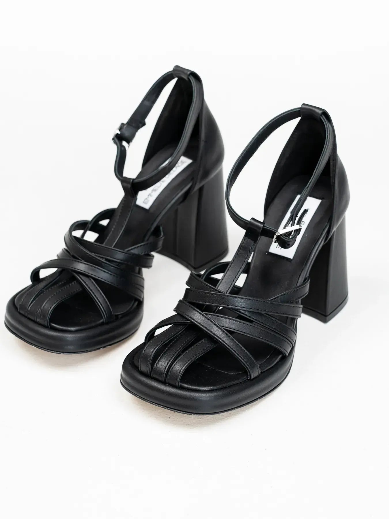 ARI Sandals