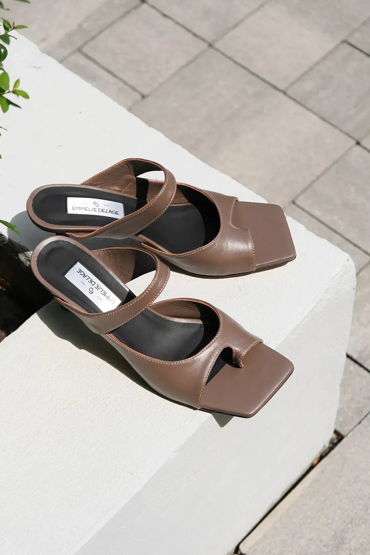 Heeled Strappy Mid Sandal Heeled Mules In Blackules Michelle
