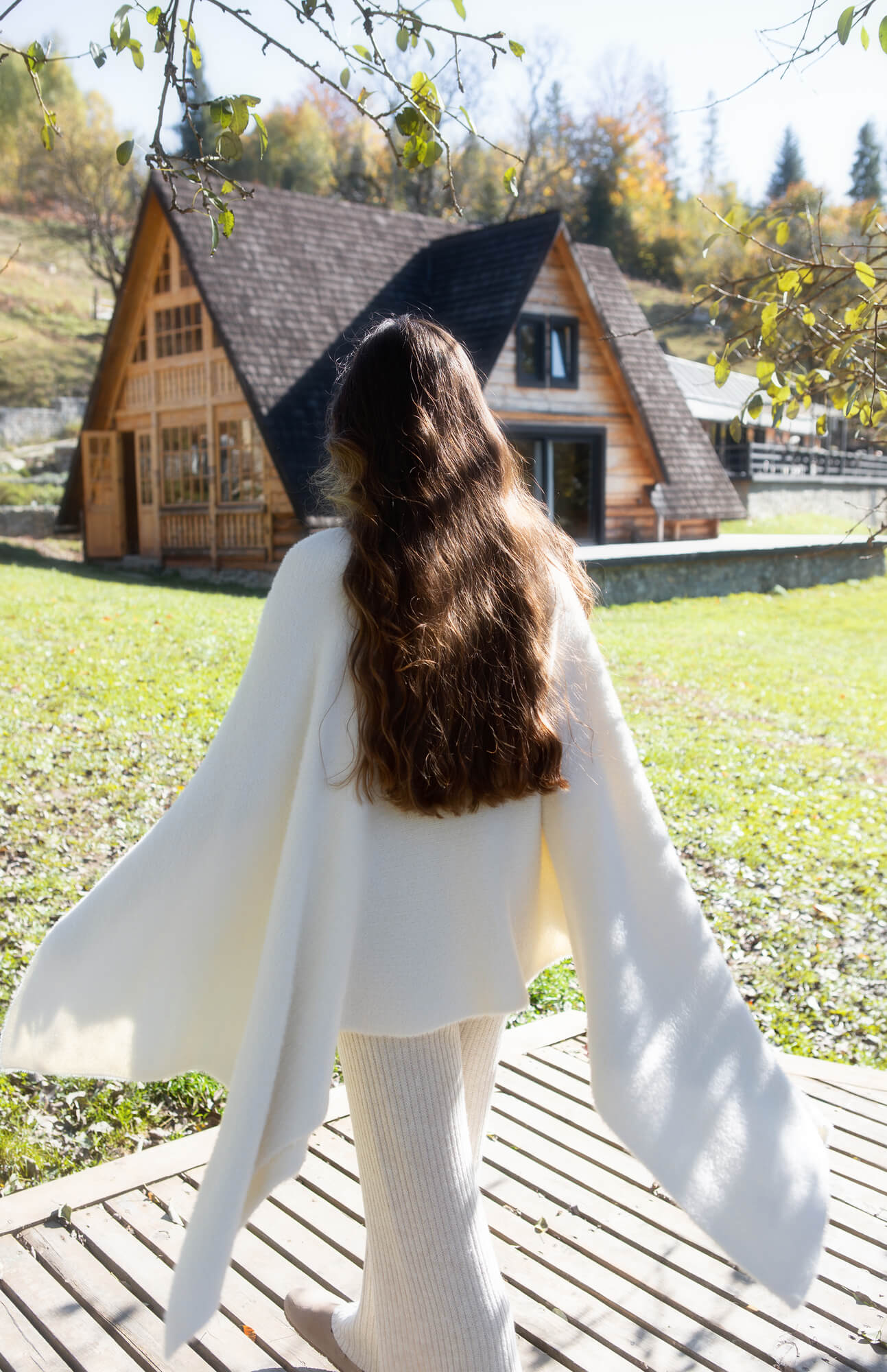 Aura Knit Convertible Shawl-Stole