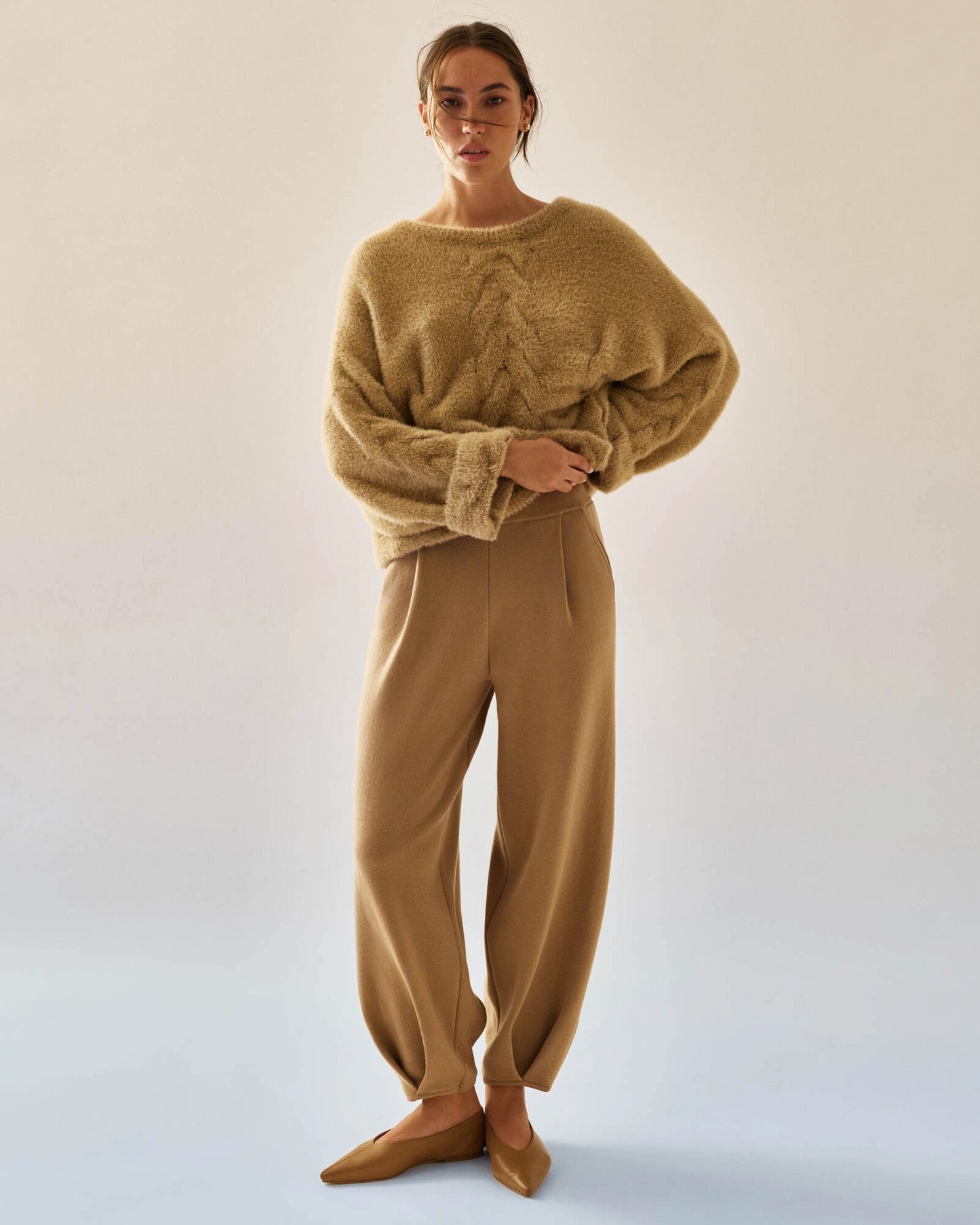 Oversized Sweater in Soft Fluffy Yarn Aria Grey