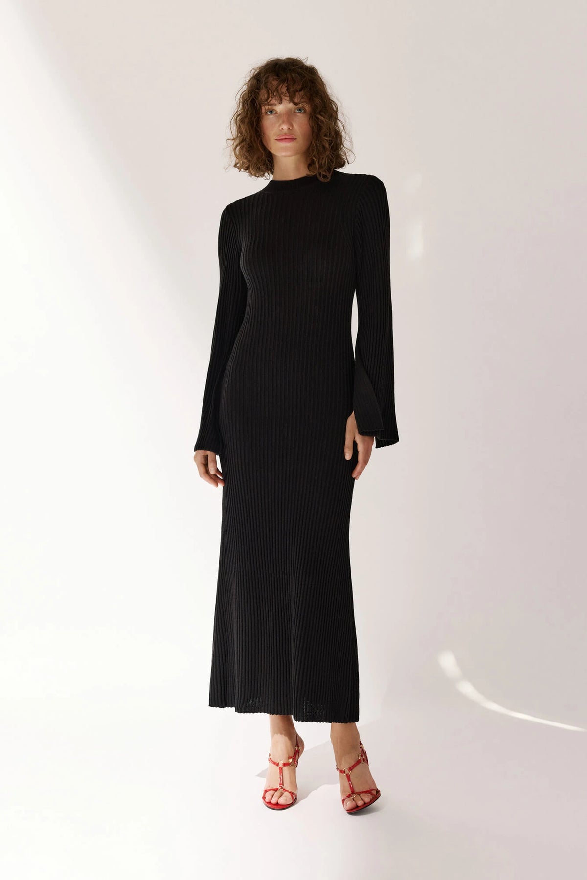 Dress with Slits on the Sleeves - Secret Chocolate