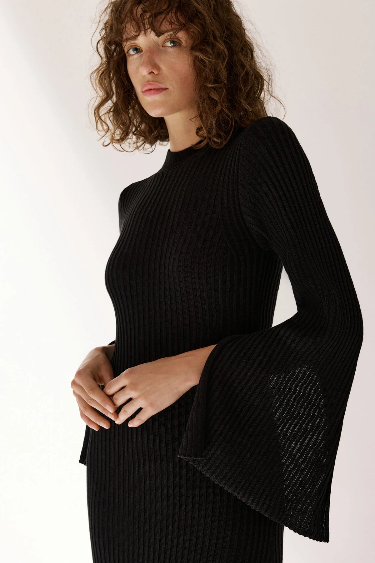 Dress with Slits on the Sleeves - Secret Chocolate