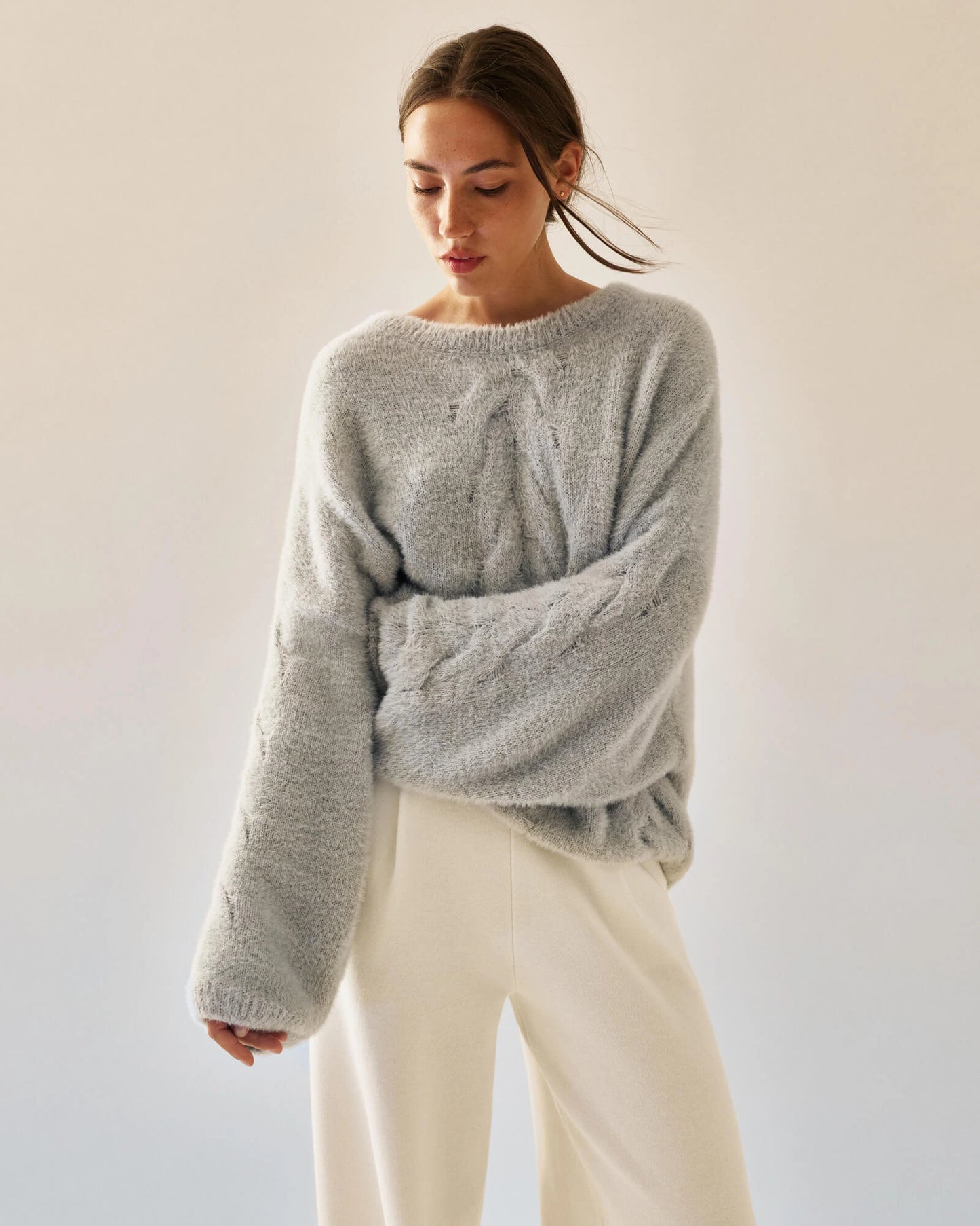 Oversized Sweater in Soft Fluffy Yarn Aria Grey