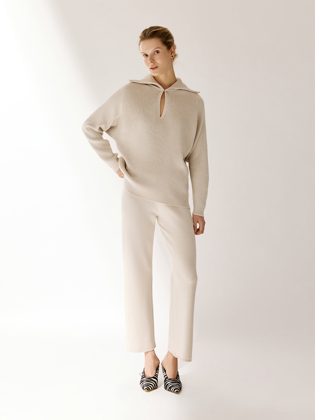 Polo Jumper with Accent Collar Pola Ivory