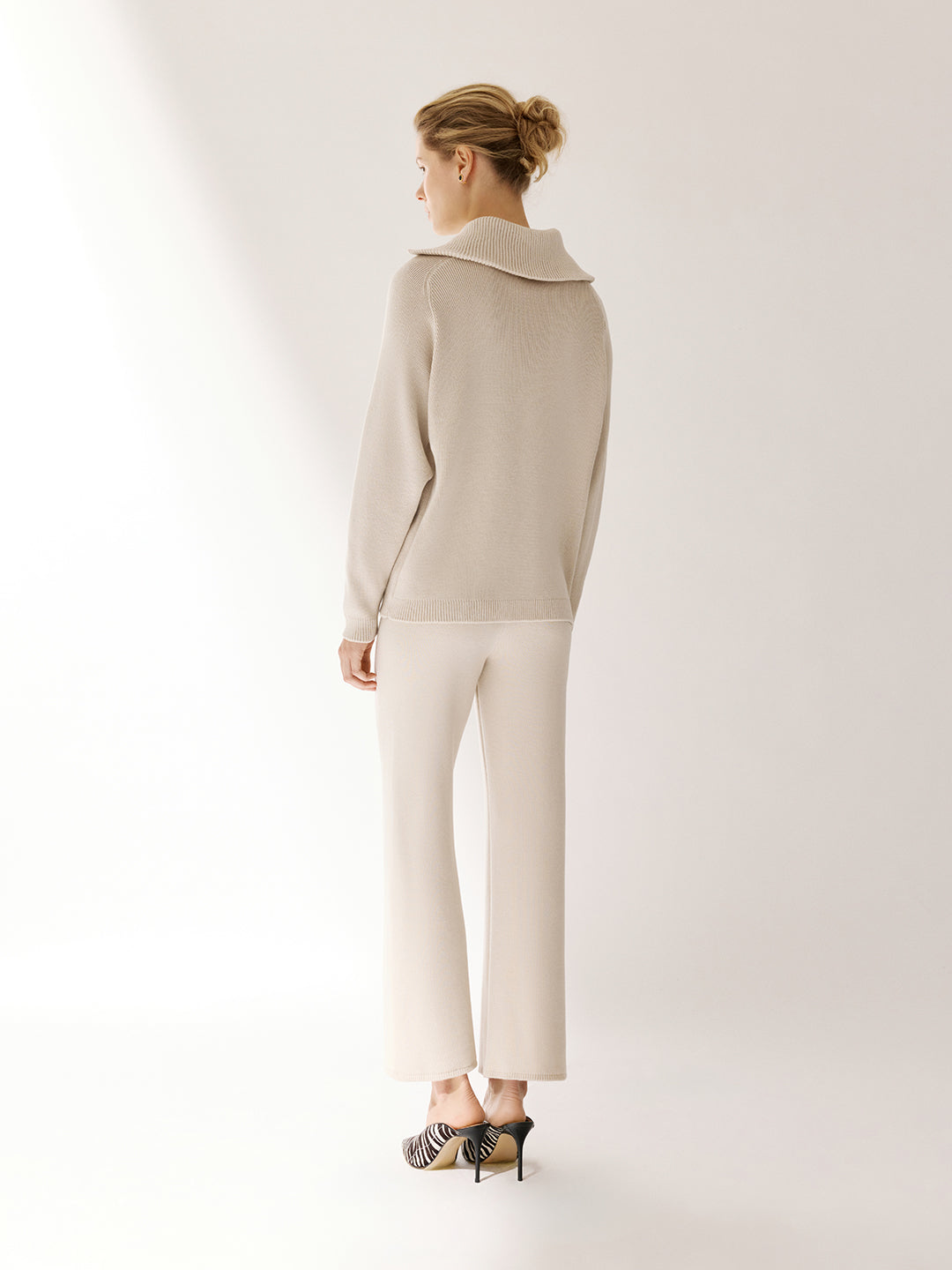 Polo Jumper with Accent Collar Pola Ivory