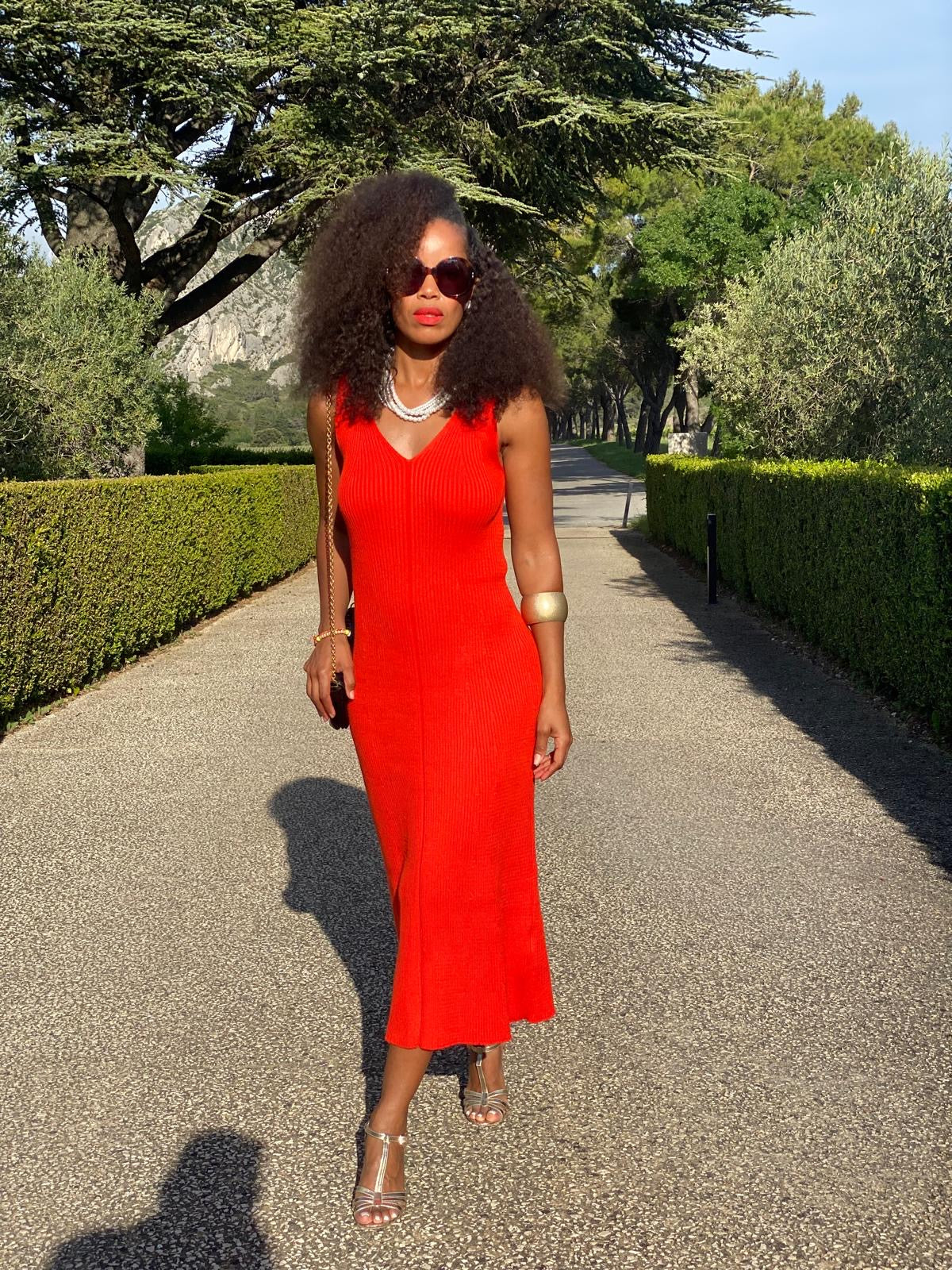 V-neck Ribbed Knitted Dress Lilia Red