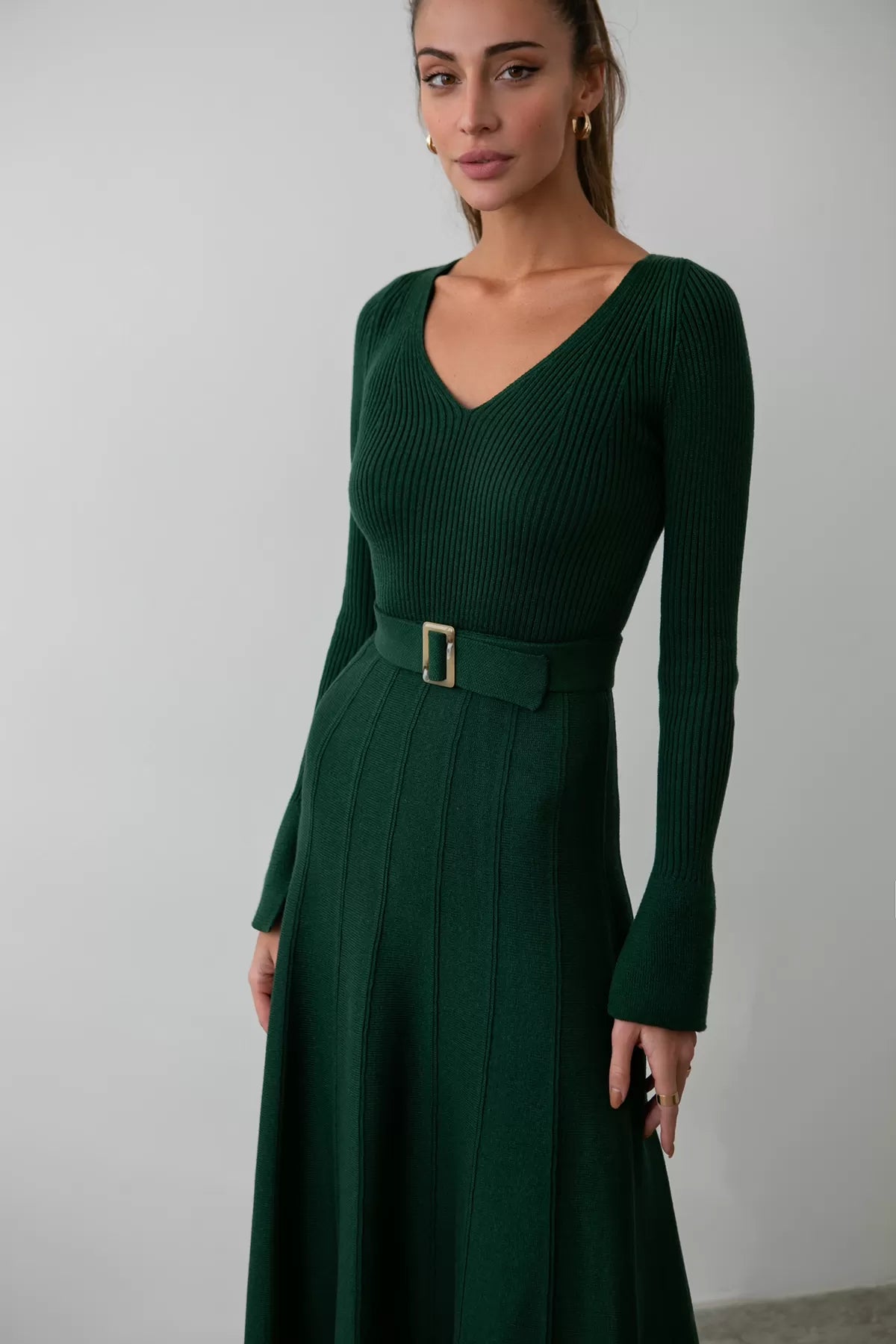 Knitted Belted V-neck Midi Dress Stephanie Green