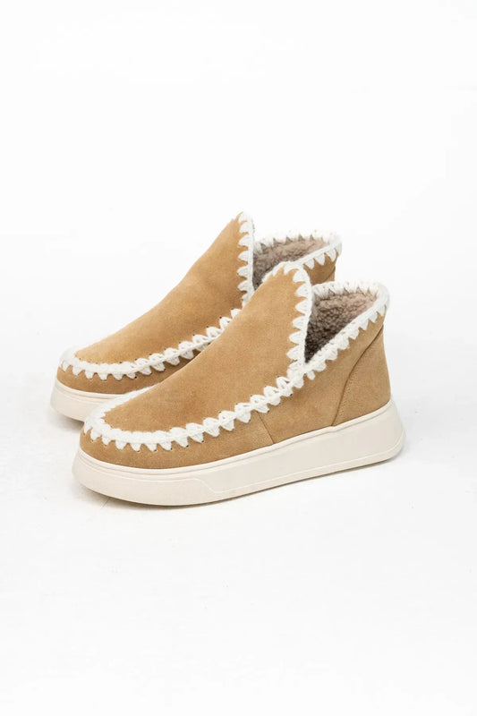 NITY Fur-Lined Boots