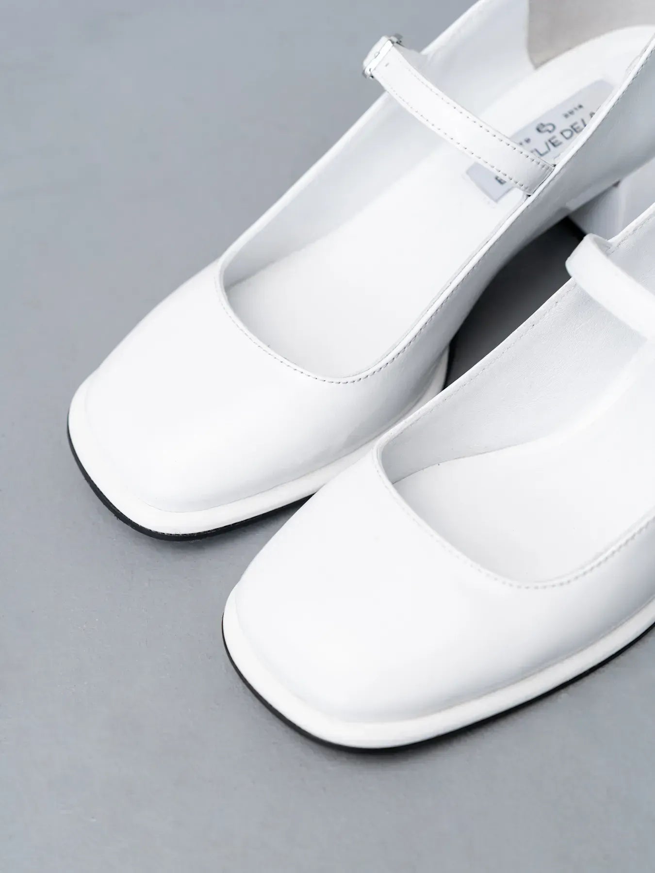 Strappy Block Heel Court Shoes Patricia