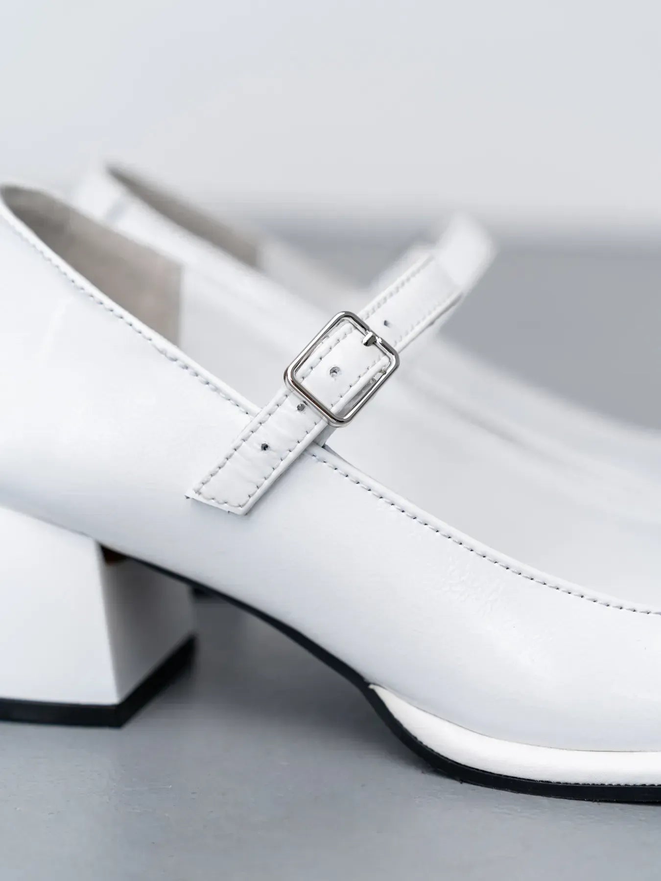 Strappy Block Heel Court Shoes Patricia