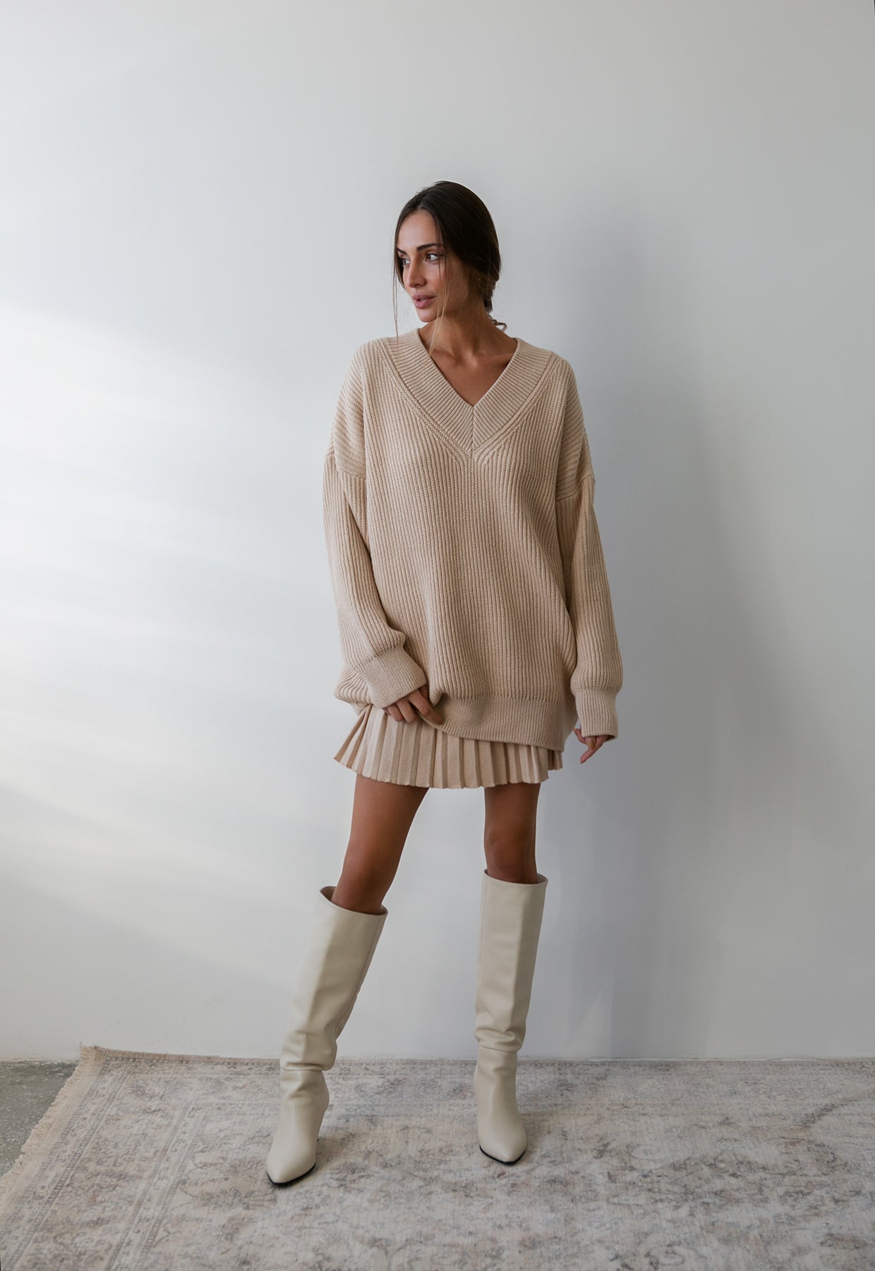 V-neck Oversize Sweater Viola Cream